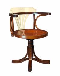 Ivory & Honey Pursers Chair